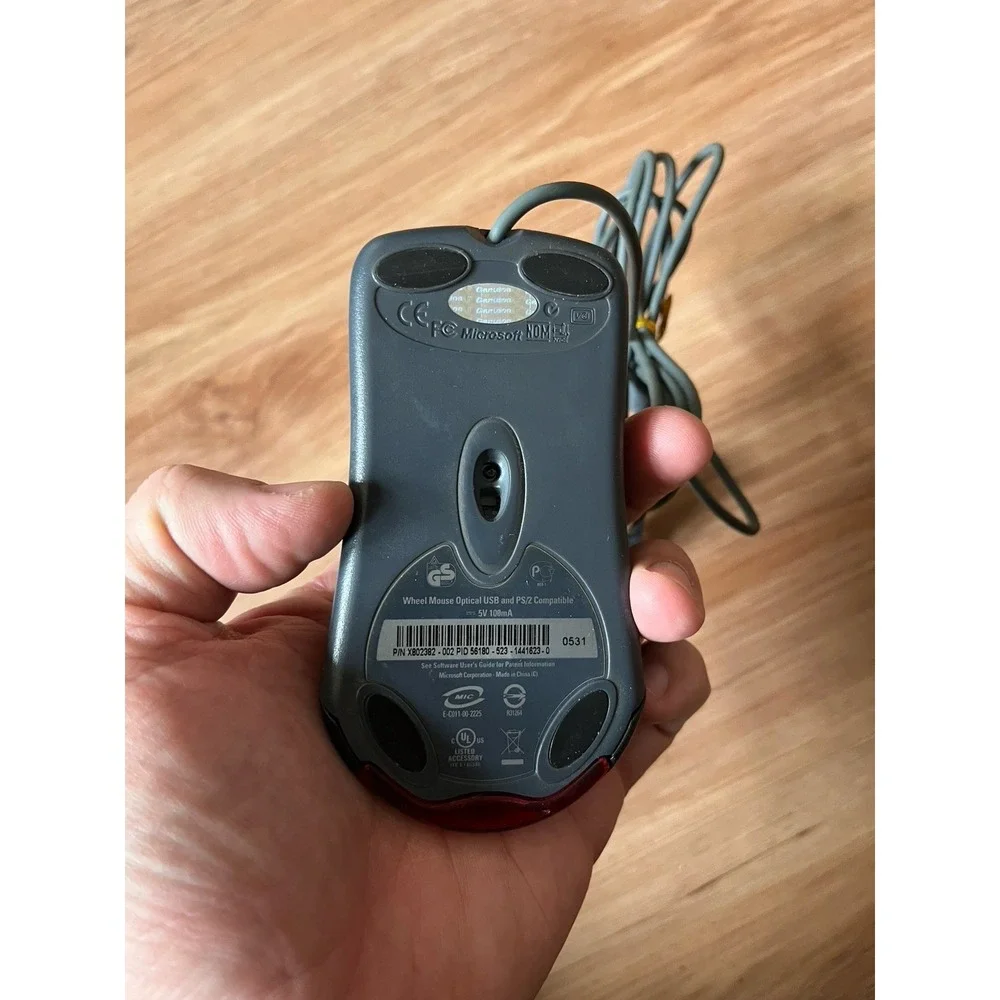 Microsoft‎ Wheel Mouse Optical USB and PS2 Compatible (X802382-018) Black TESTED